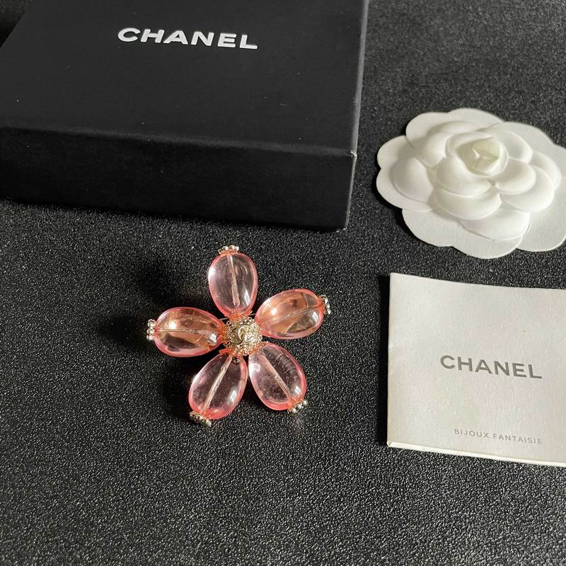 Chanel Brooch 05yxs138